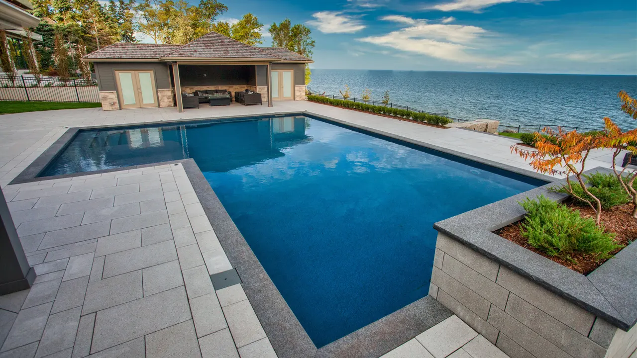 Burlington Landscaping Services - Professional Landscapers