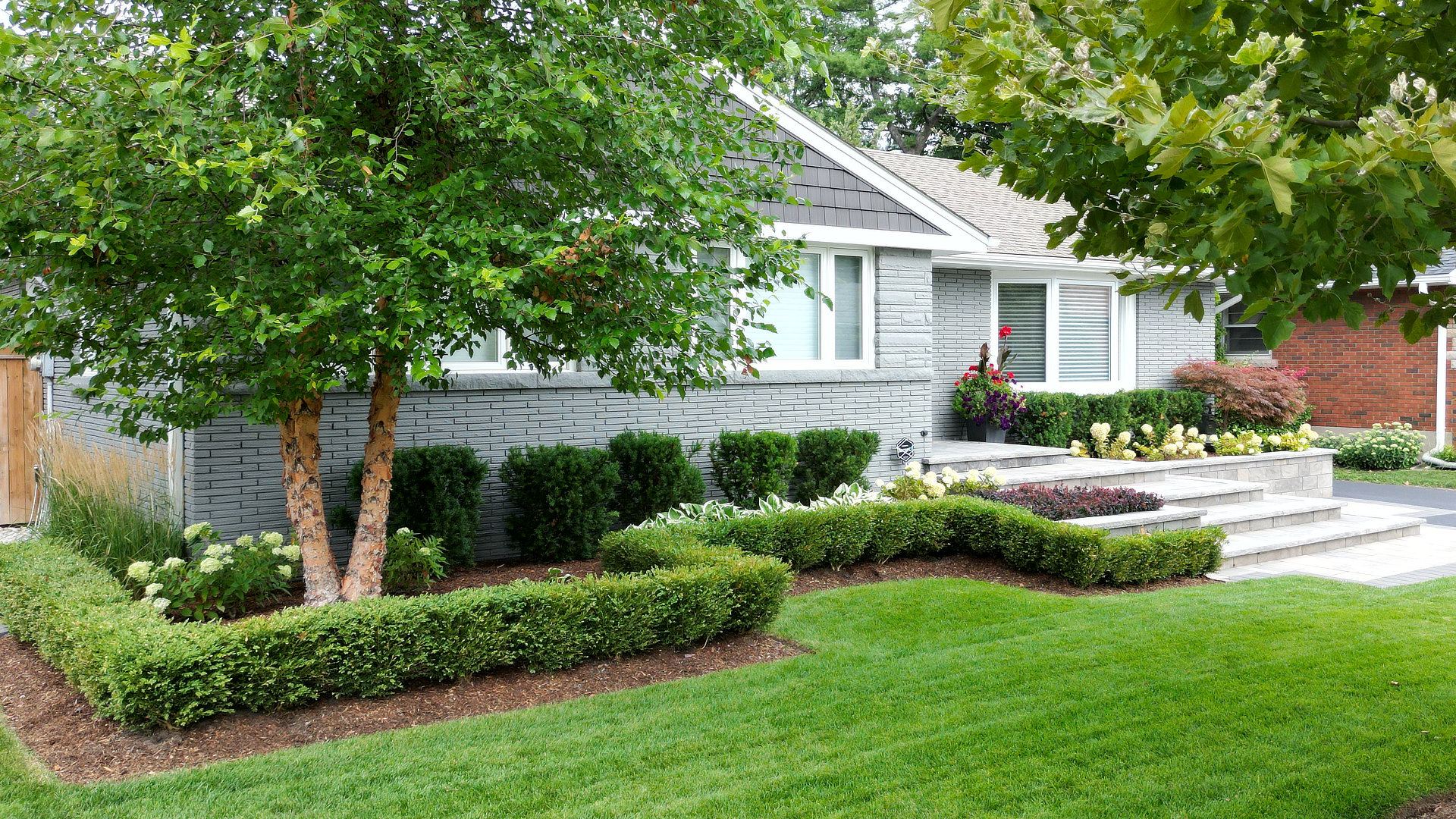 It’s Spring! Remember to Fertilize Your Trees, Bushes and Plantings